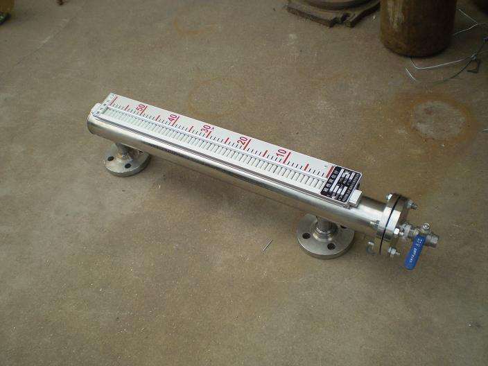 想知道磁翻板液位計(jì)的特點(diǎn)及分類嗎？我告訴你